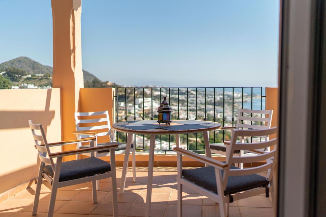 Chalet Con Vistas Al Mar Y Piscina موخاكار المظهر الخارجي الصورة