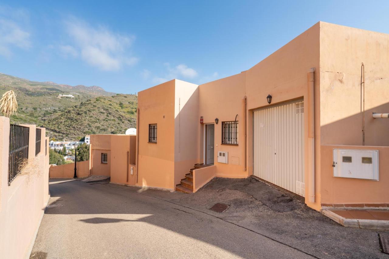 Chalet Con Vistas Al Mar Y Piscina موخاكار المظهر الخارجي الصورة