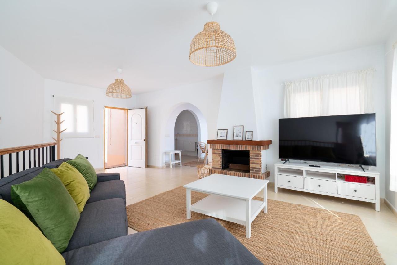 Chalet Con Vistas Al Mar Y Piscina موخاكار المظهر الخارجي الصورة